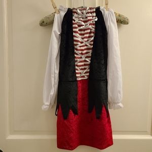 Girls Halloween pirate costume
